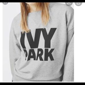Beyoncé Ivy Park Sweater size XS
